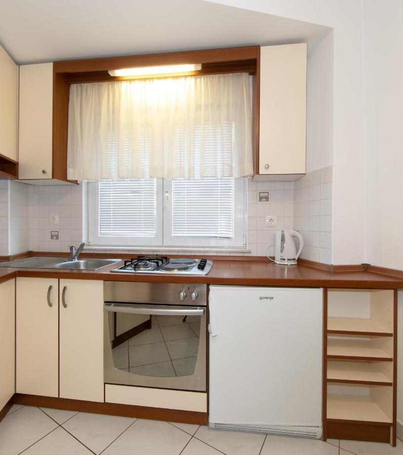 Apartmani Biser Tučepi Exterior foto
